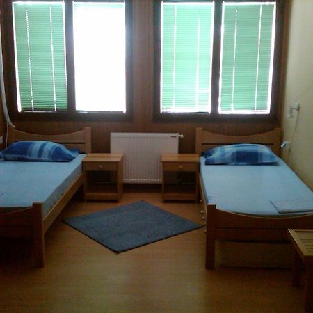 Hostel Av Palanka Exterior photo